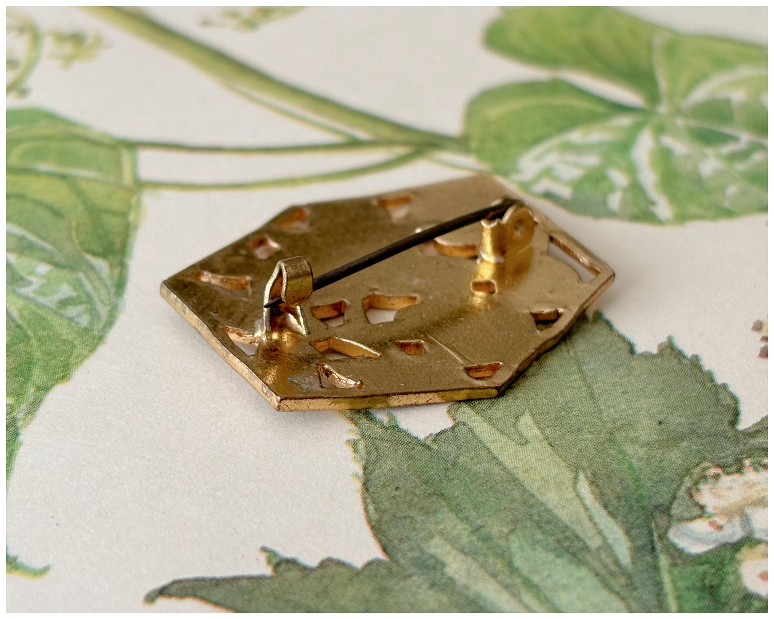 Vintage Enamel Green and Green Floral Brooch Gold Toned