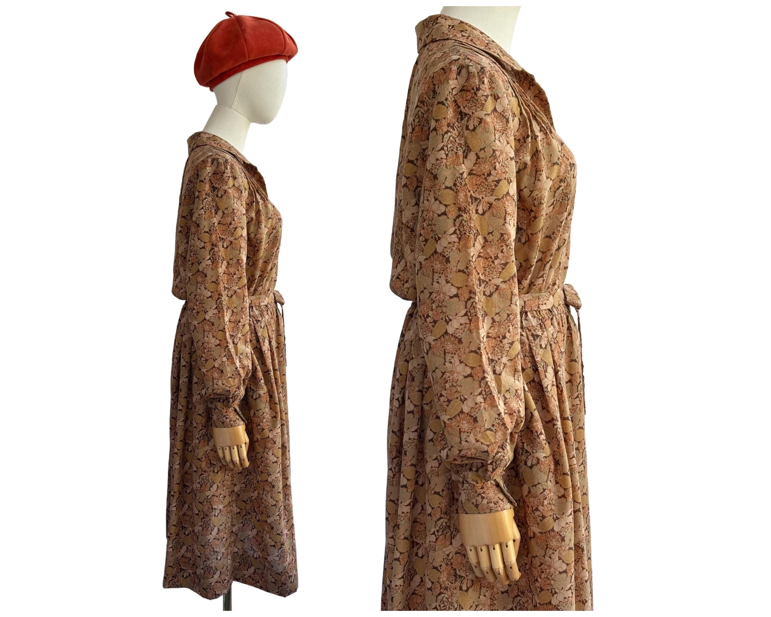 Vintage 70s Brown Autumn Leaf and Floral Print Shirtwaist dress with Tie Belt | Uk Size 14